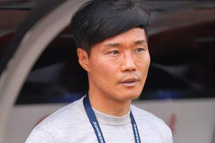 Phóng viên trào phúng: Chu Thần Kiệt ghi bàn bị thổi, bởi vì Tưởng Quang quá ảnh hưởng đến quyền lợi đưa tay che bóng của cầu thủ đối phương